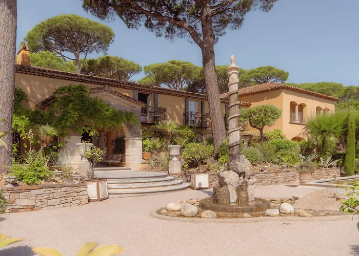 Marie Saint Tropez
